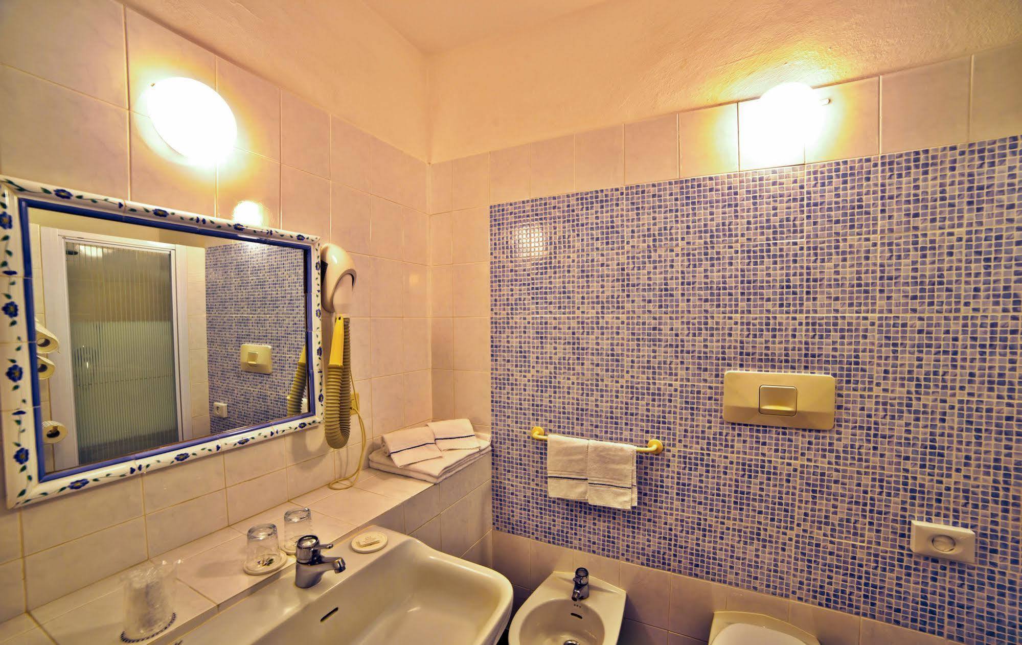 Hotel Villa Clodia Saturnia Kültér fotó